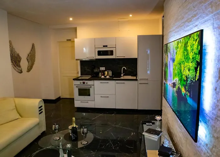 La Duchesse 1976 * Vernon (Eure)